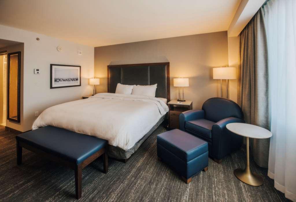The Explorer Hotel Yellowknife Cameră foto